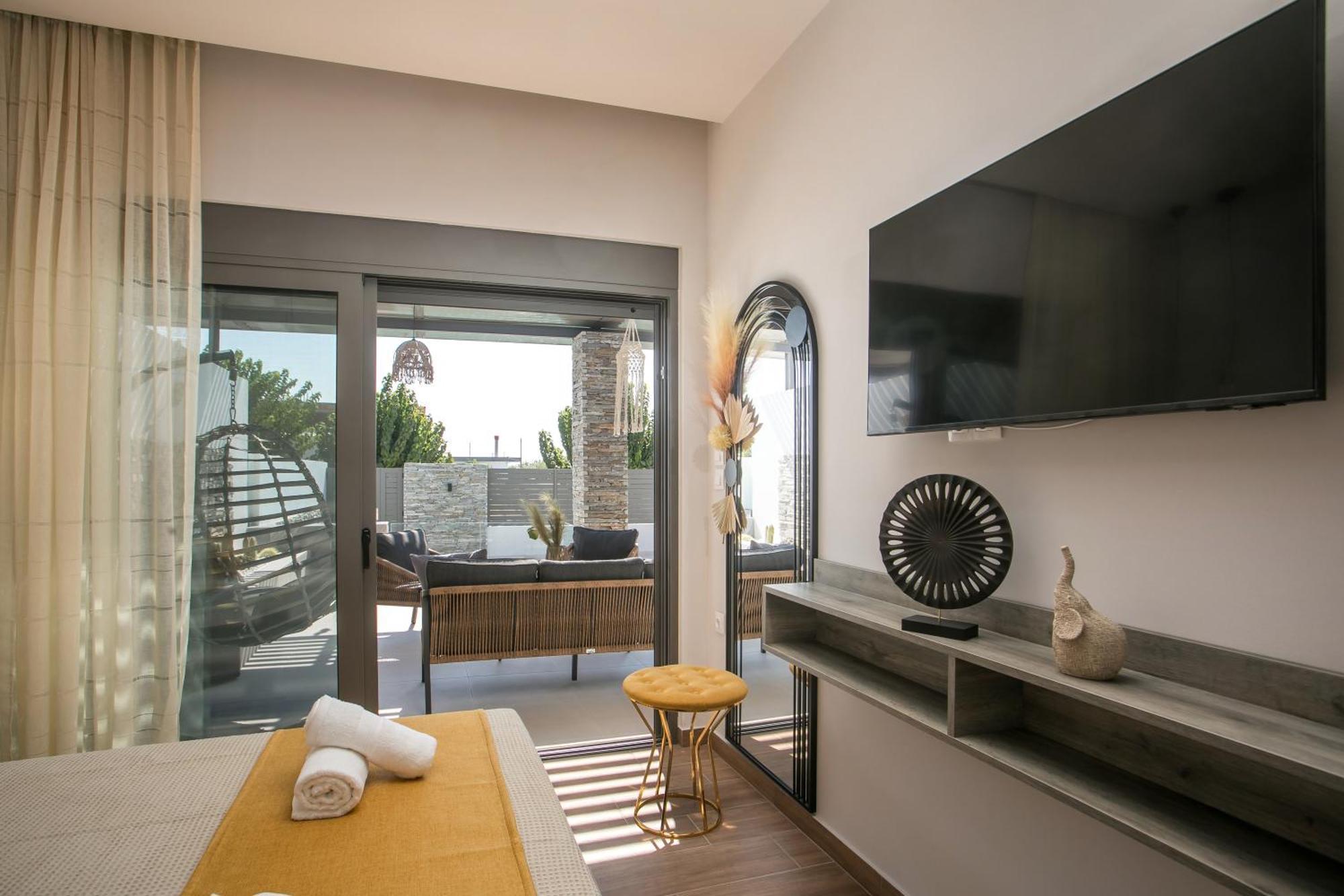 Kiki Luxury