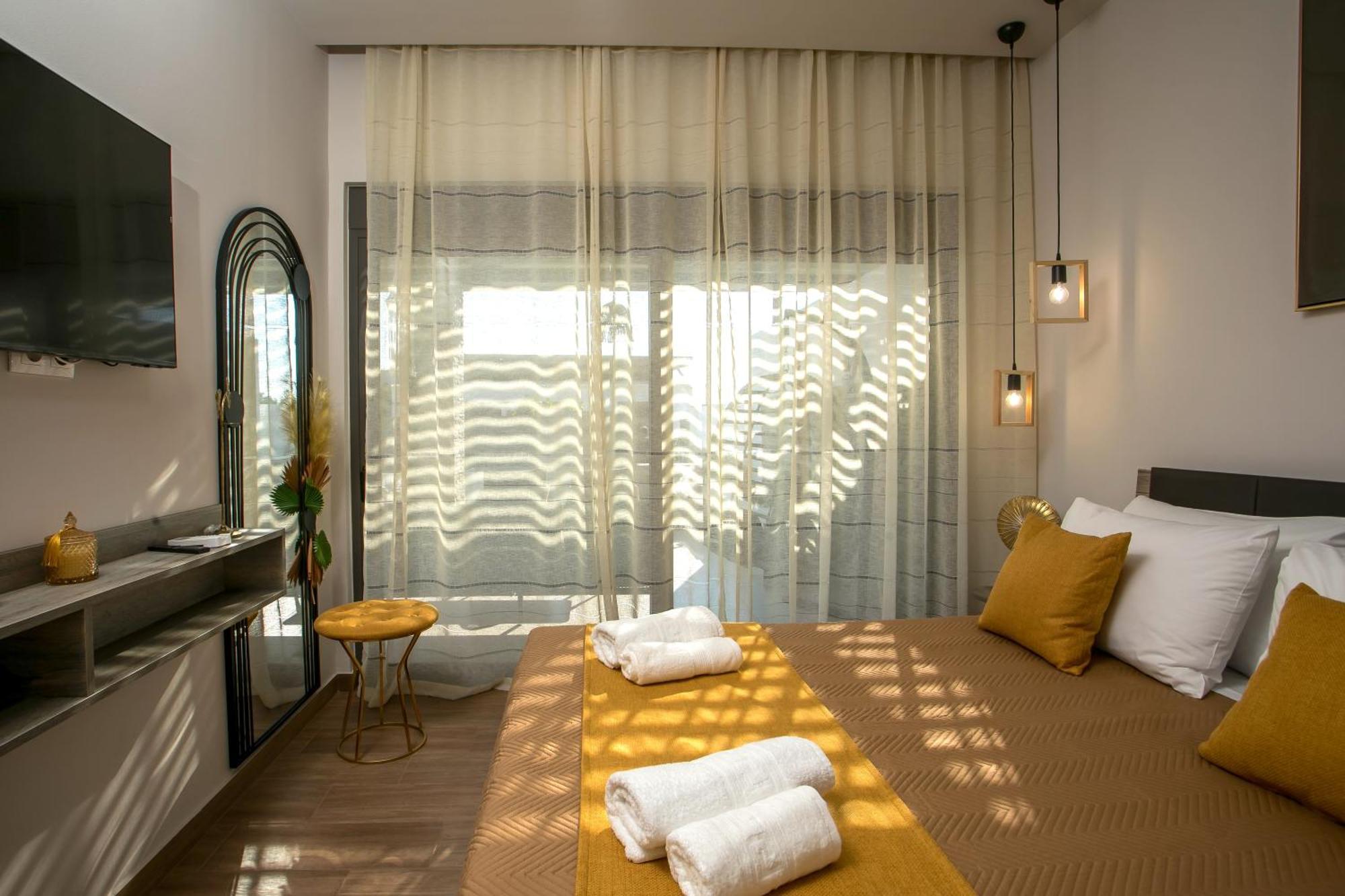 Kiki Luxury *